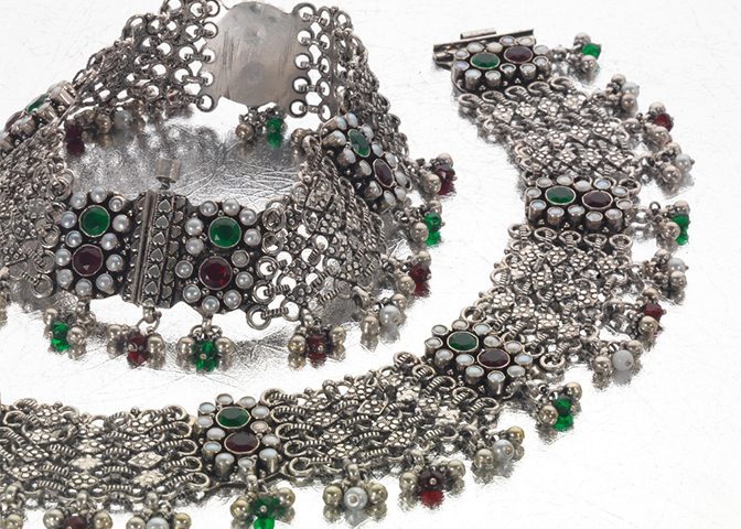 Buy gold necklace bracelet pendant with Ranka Jewellers - Ranka Jewellers  Pune - Quora