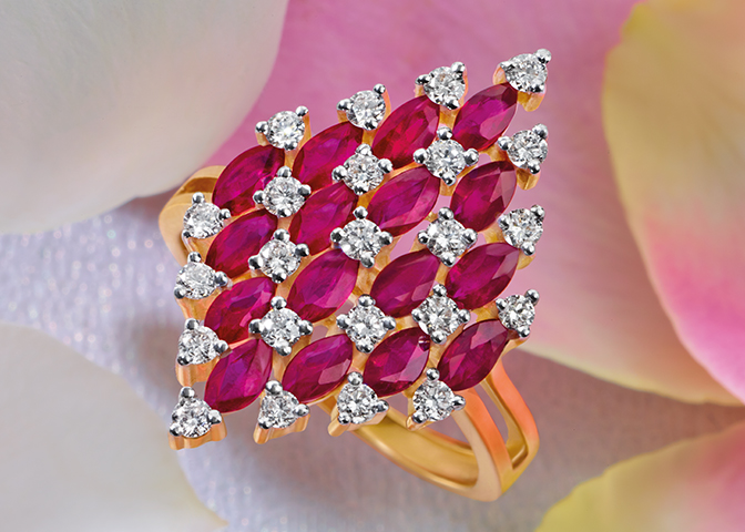 Kallati Heirloom Oval Halo Ruby & Diamond Engagement Ring in 14K Yello –  KALLATI